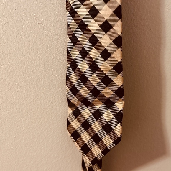 Burberry Tie - Picture 3 of 3